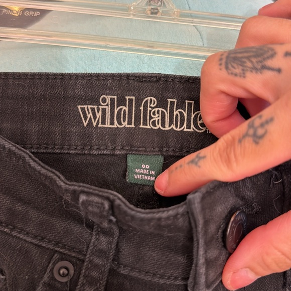 Size OO wild fable skinny jeans - Picture 2 of 7